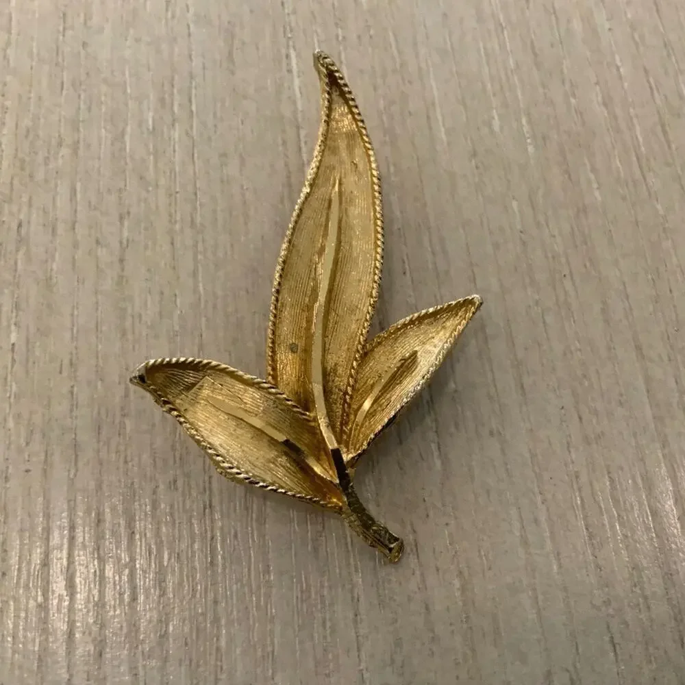 Vintage Brooch